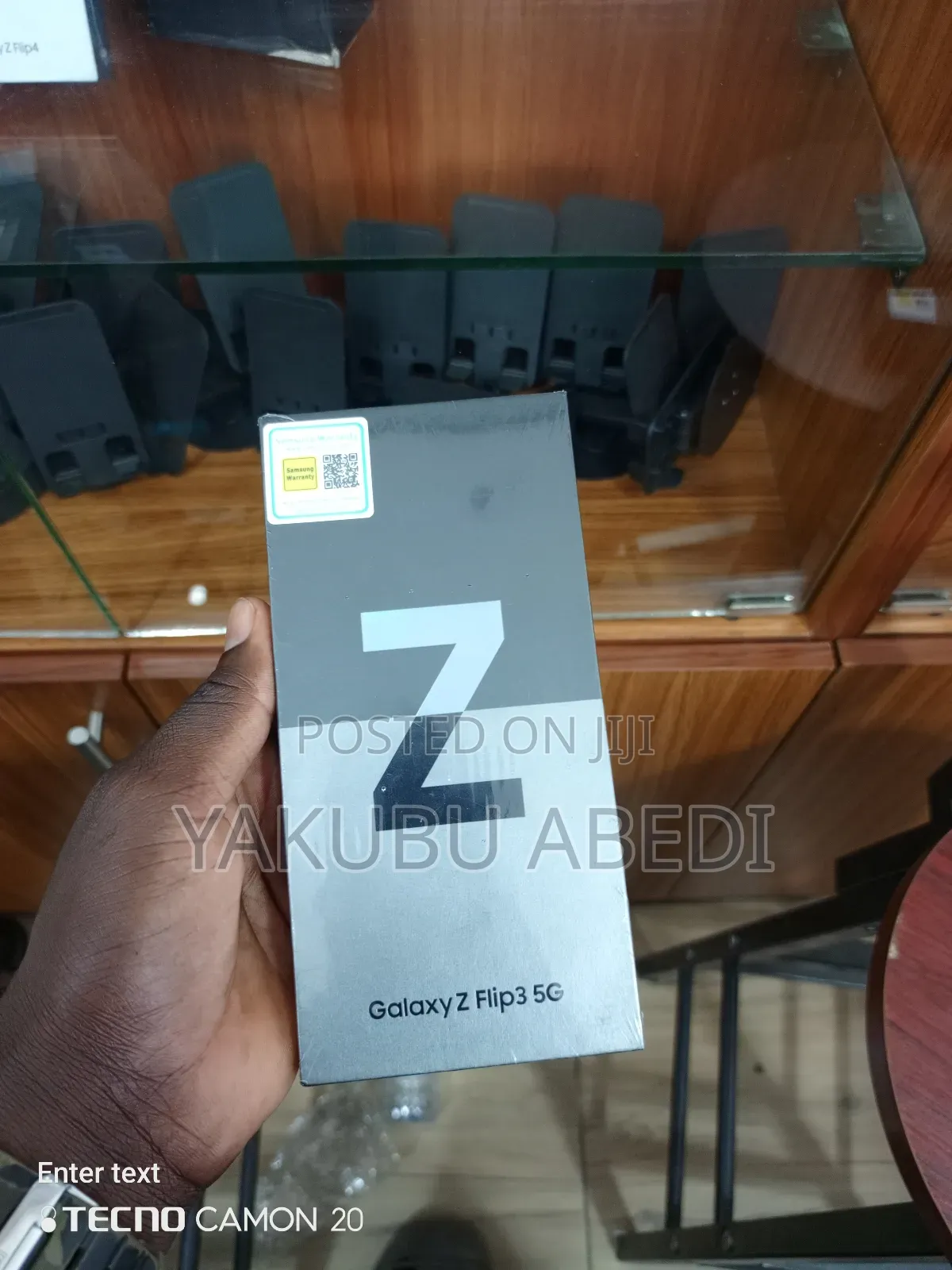 New Samsung Galaxy Z Flip 3 128 GB Gray