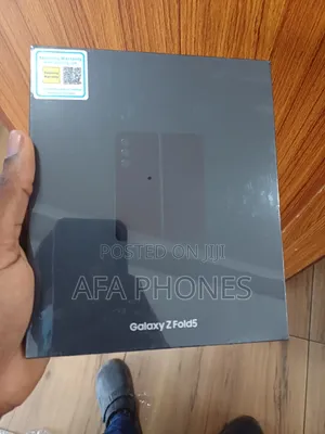 New Samsung Galaxy Z Fold 5 256 GB Gold