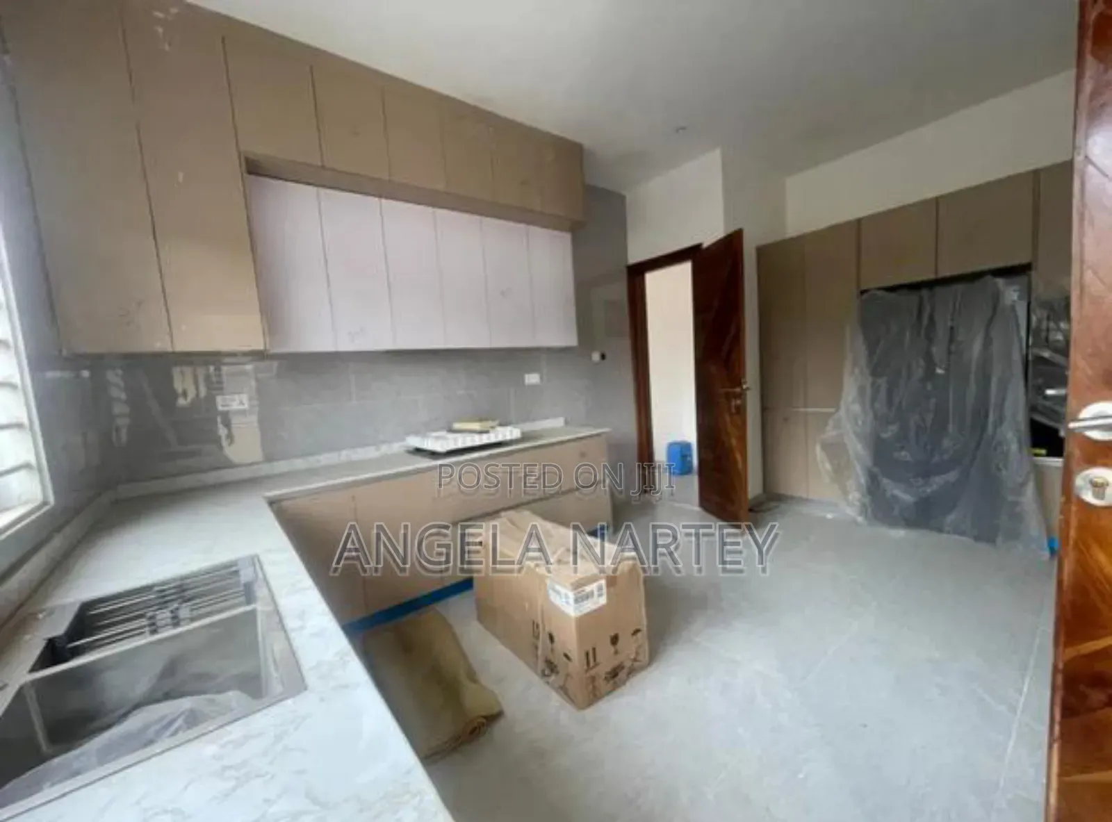 4bdrm House in Hfc Estates Spintex for sale