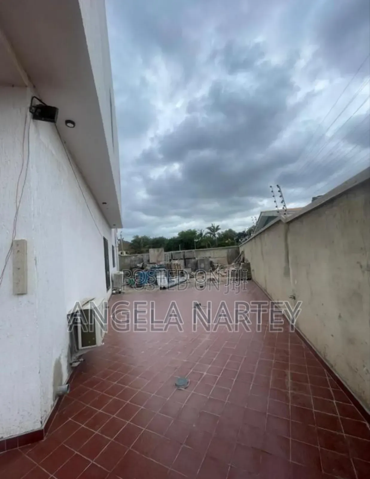 4bdrm House in Hfc Estates Spintex for sale