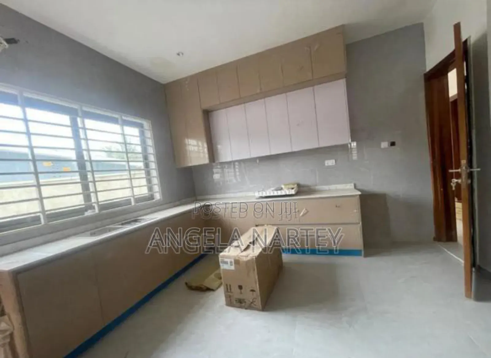 4bdrm House in Hfc Estates Spintex for sale