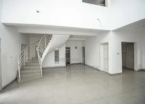 4bdrm House in Community 18 Spintex for sale