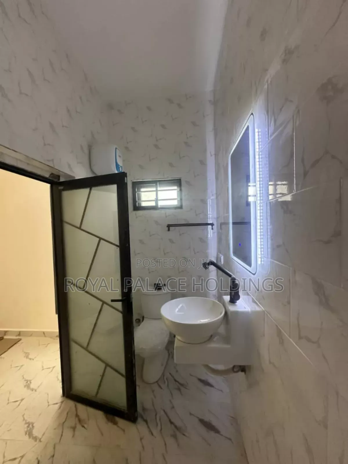 3bdrm House in North Legon for sale