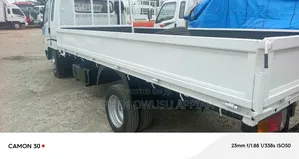 Kia Granbird 2004 White