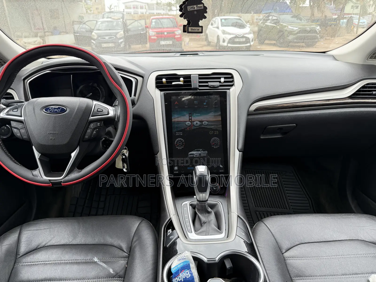Ford Fusion Tesla Screens
