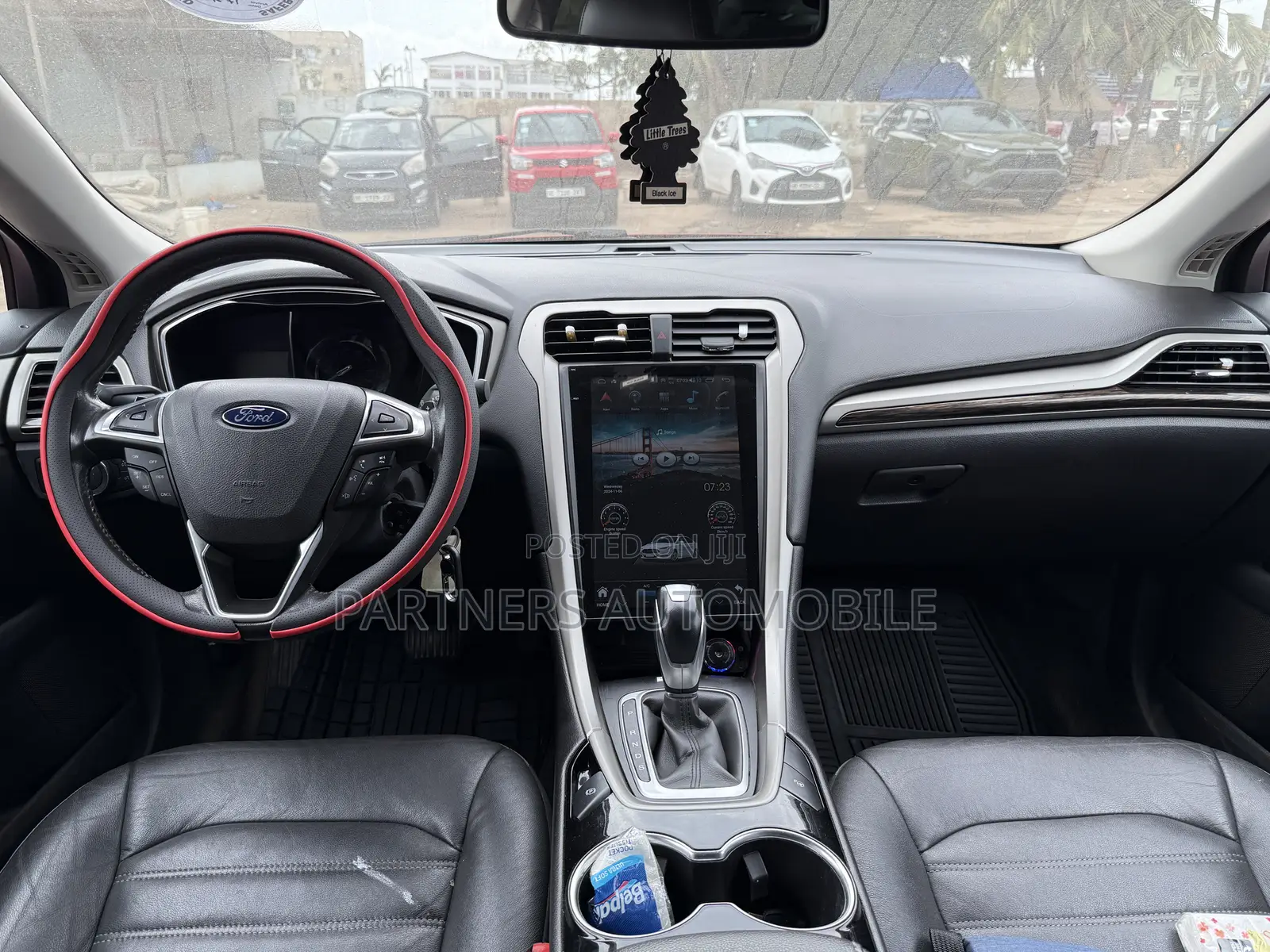 Ford Fusion Tesla Screens