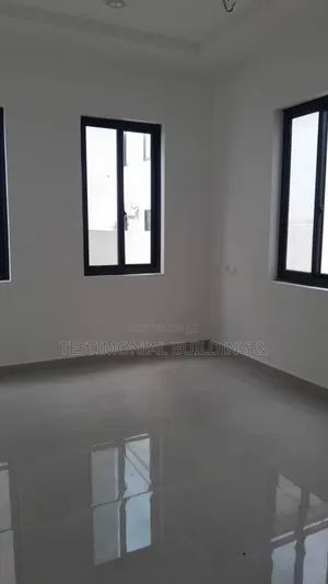4bdrm House in Testimonial Building, Oyarifa for sale