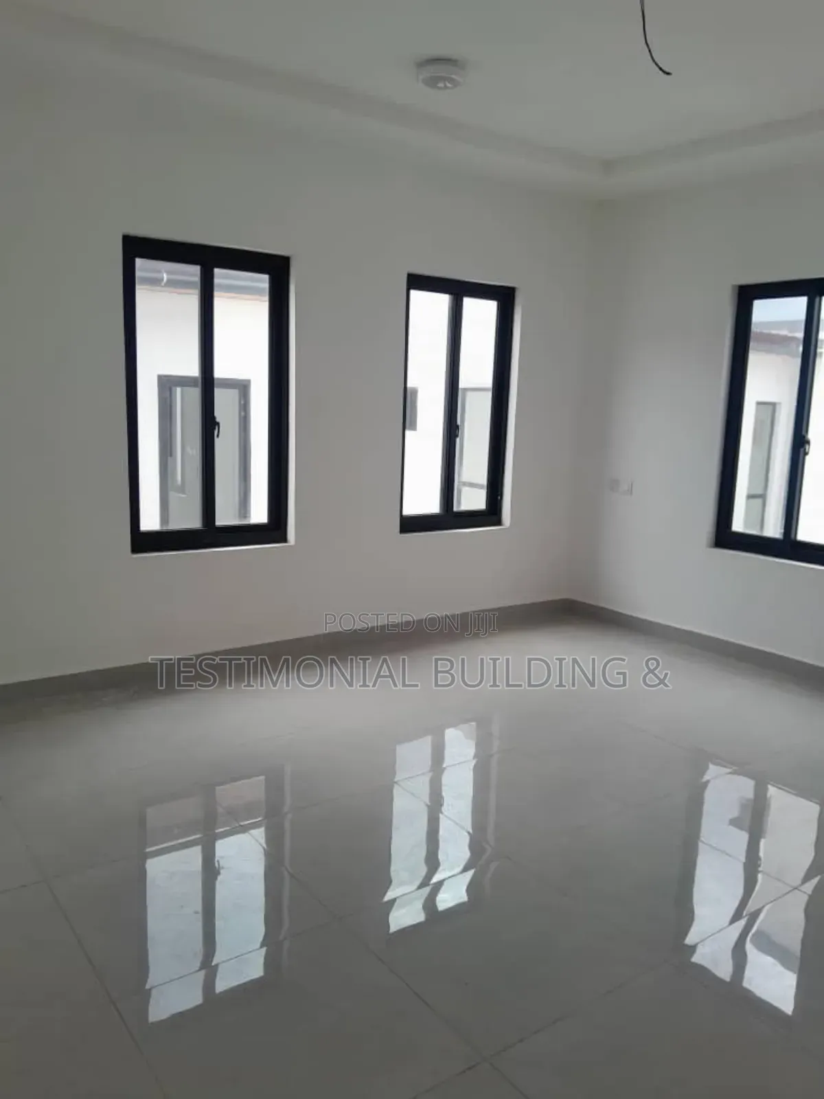 4bdrm House in Testimonial Building, Oyarifa for sale