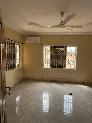 3bdrm Apartment in Testimonial Building, Frafraha for rent