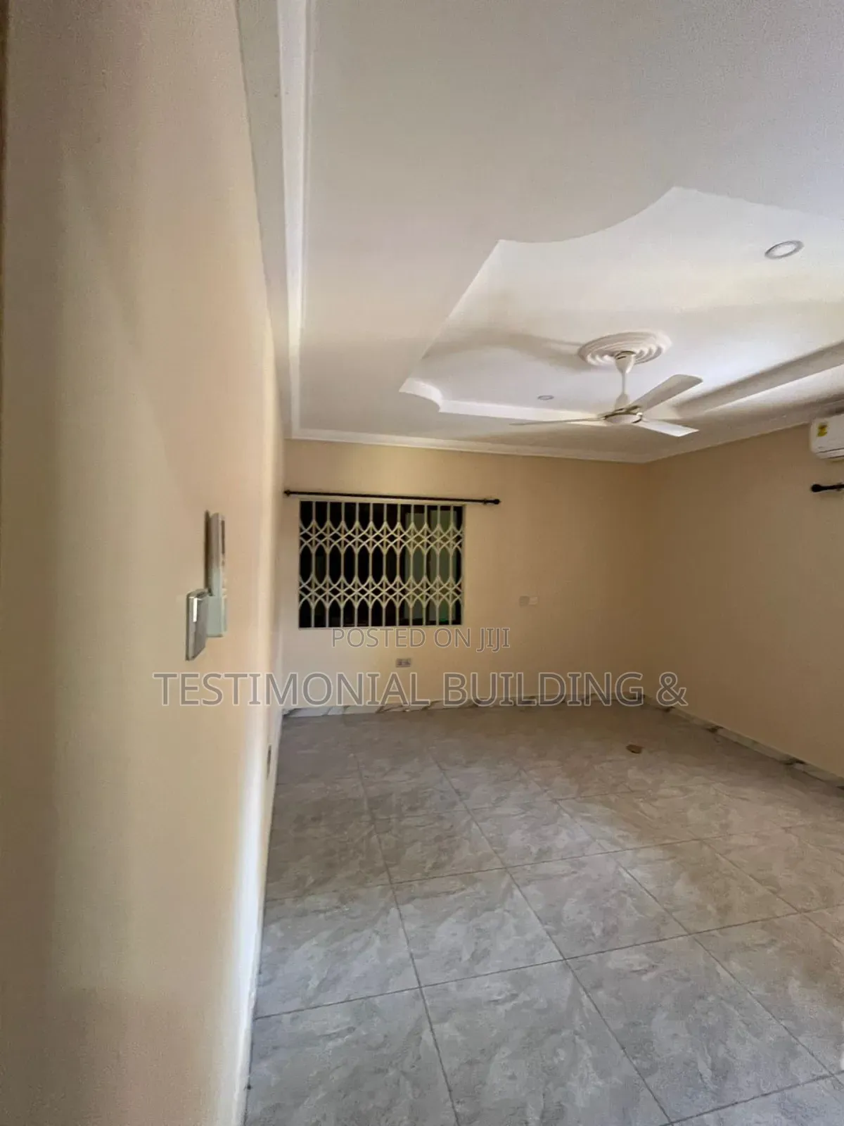 3bdrm Apartment in Testimonial Building, Frafraha for rent