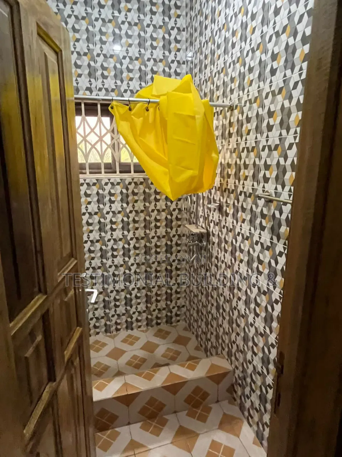3bdrm Apartment in Testimonial Building, Frafraha for rent