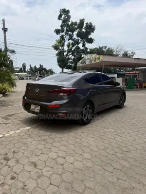 Hyundai Elantra SEL 2019 Black