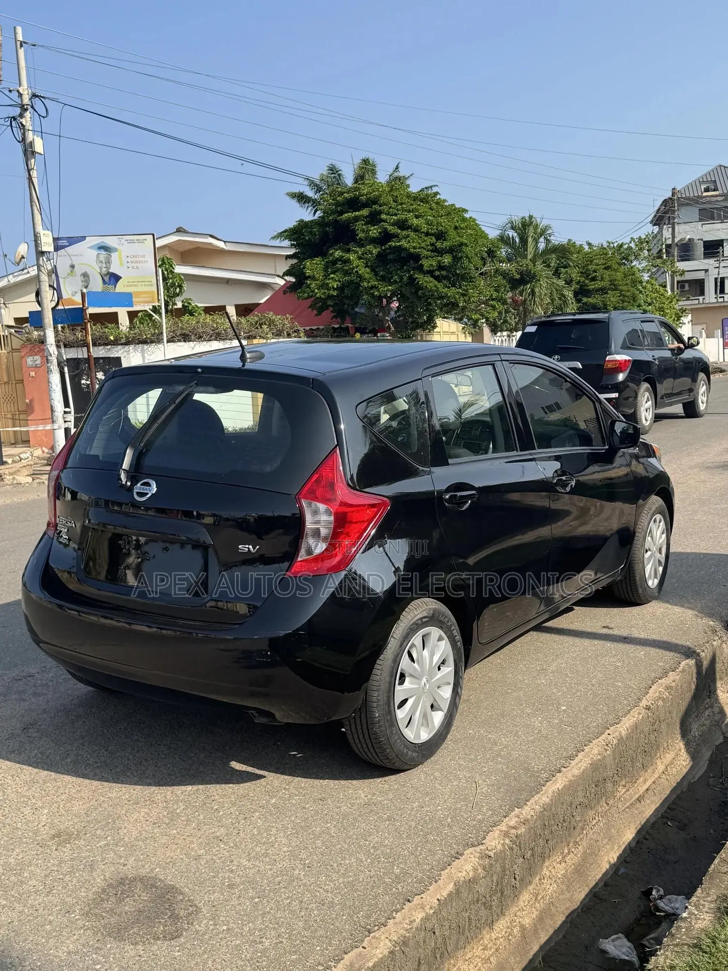 Nissan Note 1.6 Petrol 2016 Black