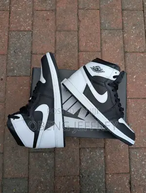 Original Jordan 1 High Black/White