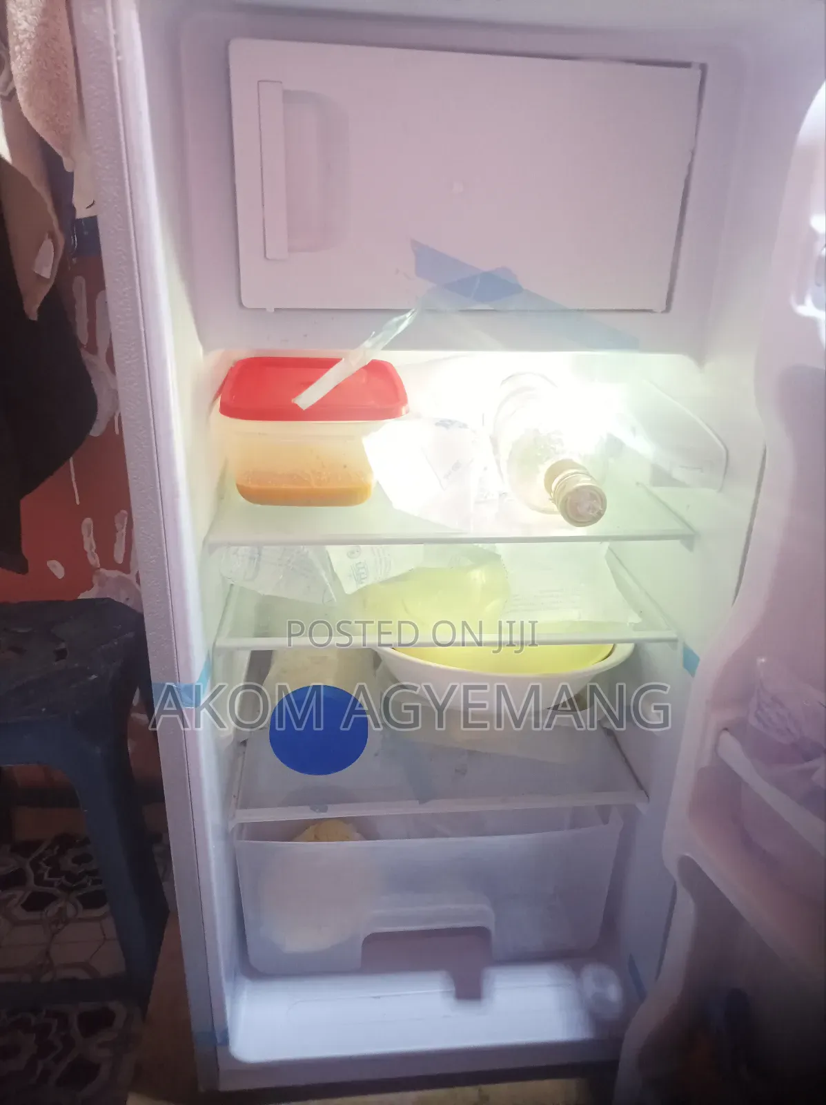 Single Door Table Top Fridge