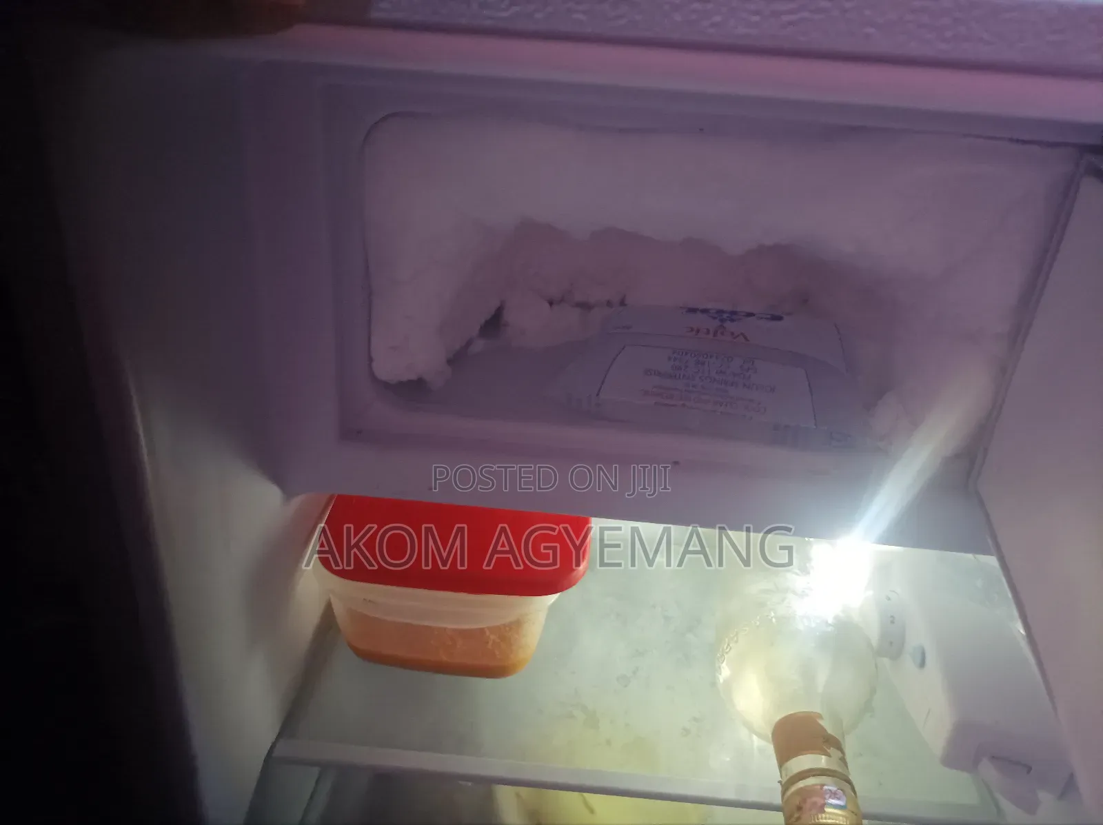 Single Door Table Top Fridge