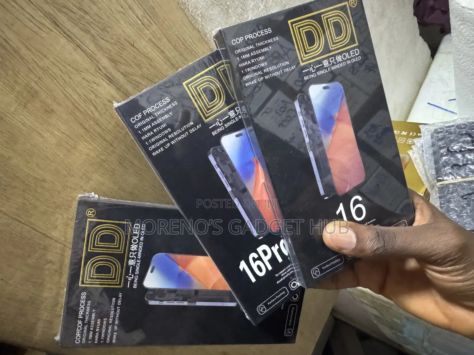 Original iPhone 16, 16pro and 16 Pro Max Screens for Replacement