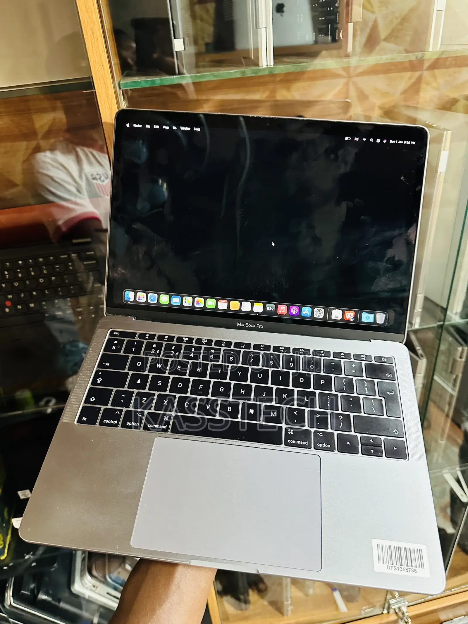 Laptop Apple MacBook Pro 8GB Intel Core I5 SSD 128GB