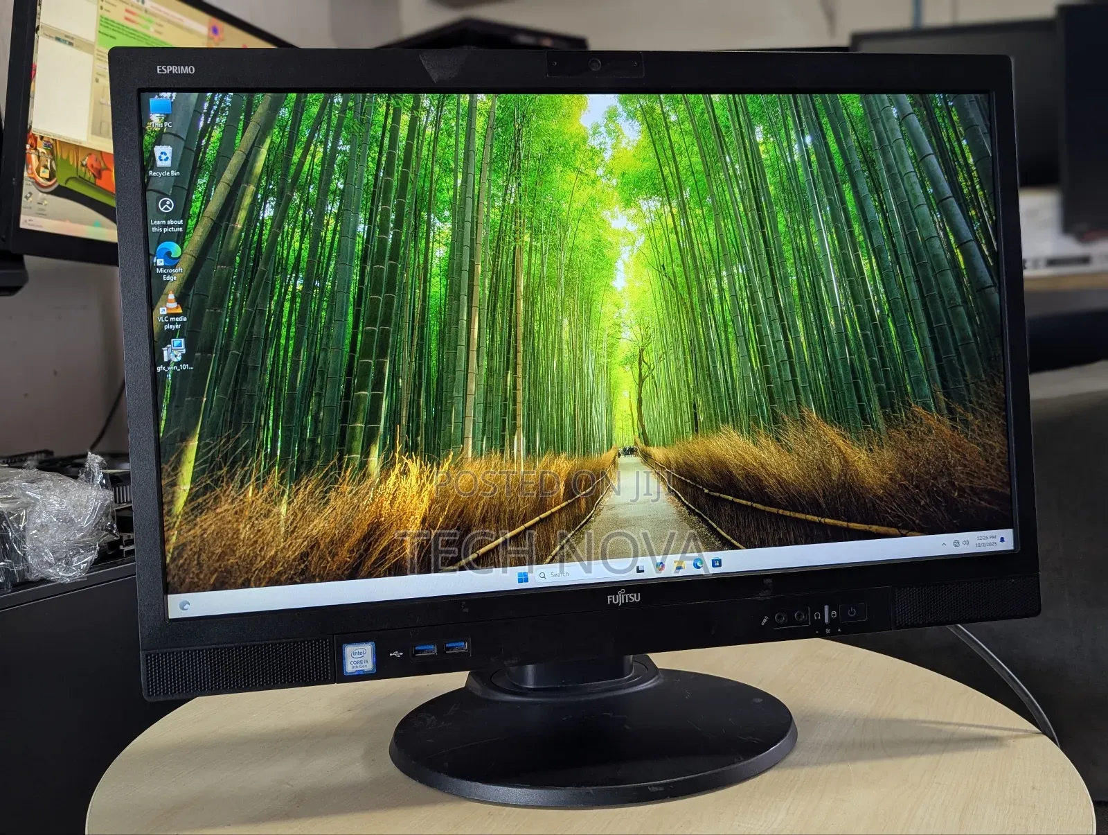 Desktop Computer Fujitsu Esprimo K558/24 8GB Intel Core i5 SSD 256GB