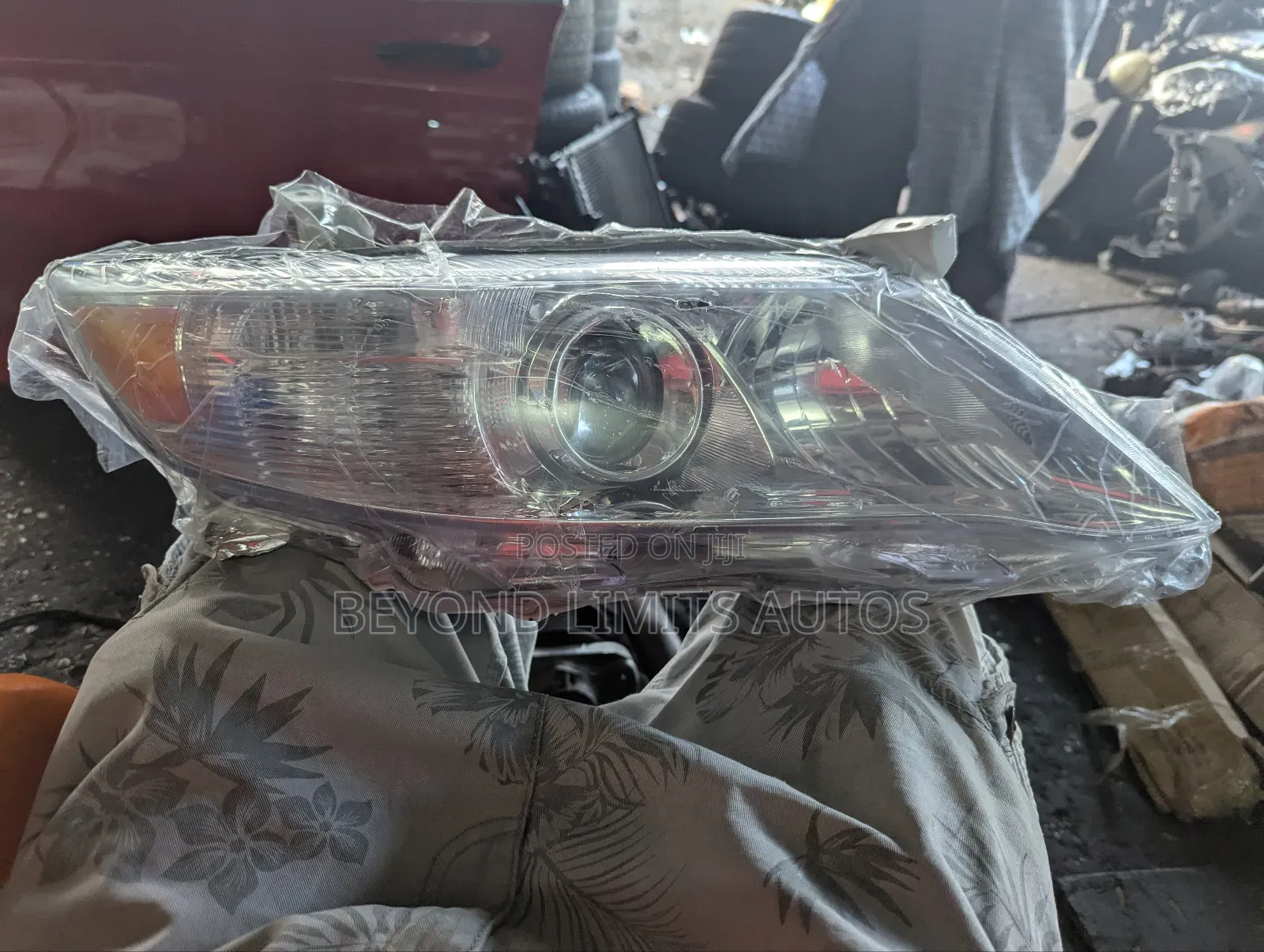 Toyota Camry 2010,2011 Headlight