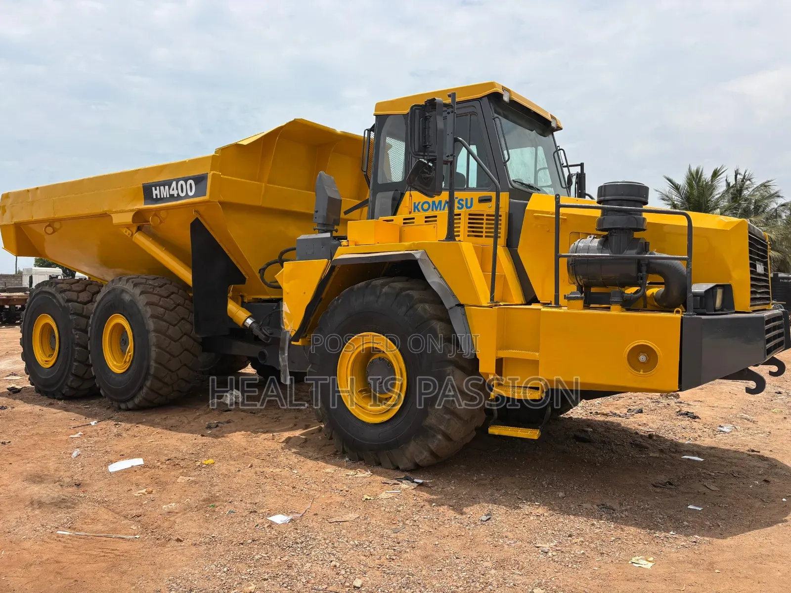 Adt Dump Truck, Kumastu Hm400, Slightly Used for Quick Sale
