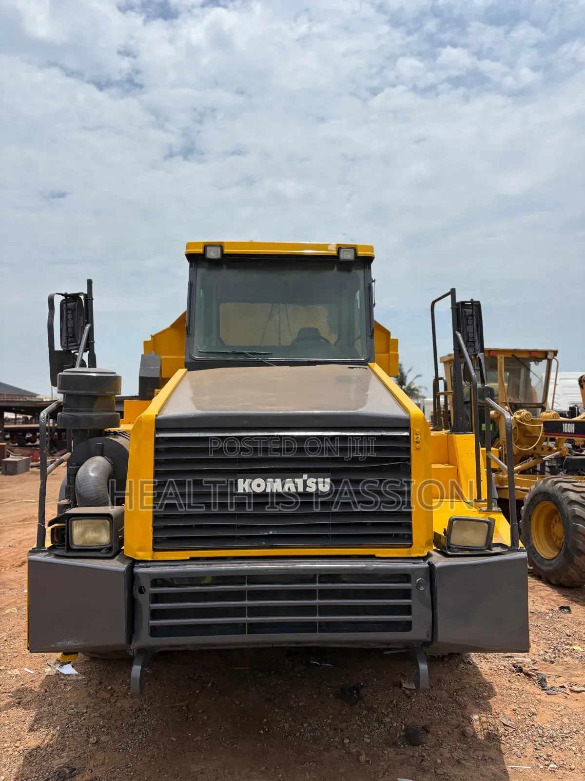 Adt Dump Truck, Kumastu Hm400, Slightly Used for Quick Sale