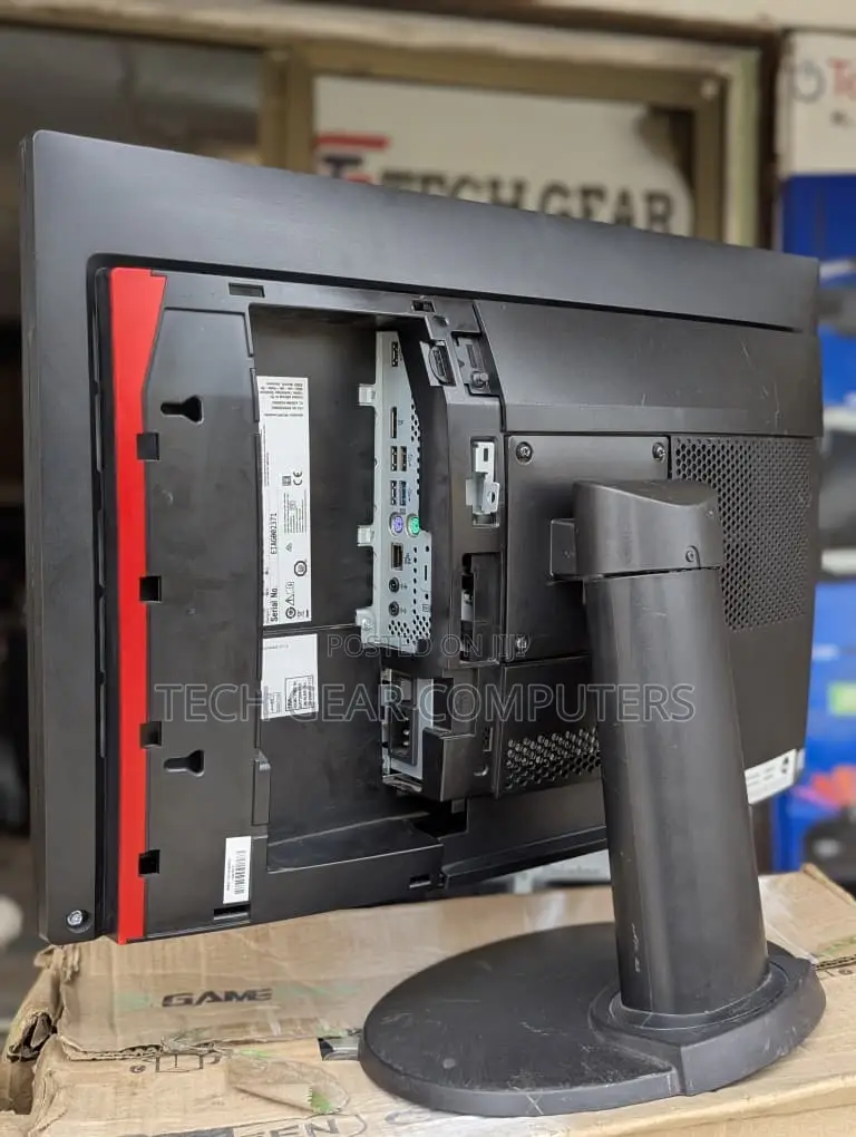Desktop Computer Fujitsu Futro S940 8GB Intel Core I5 SSD 256GB