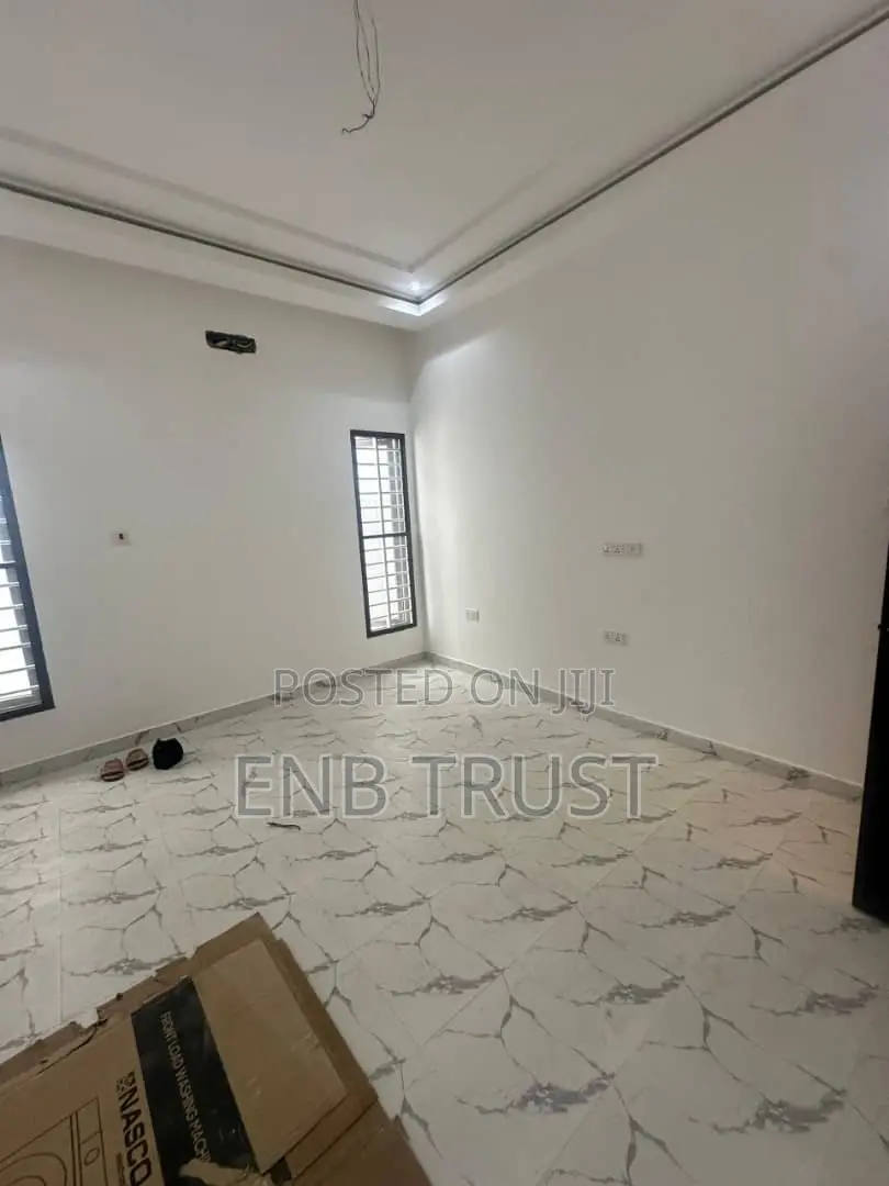 3bdrm House in North Legon for sale