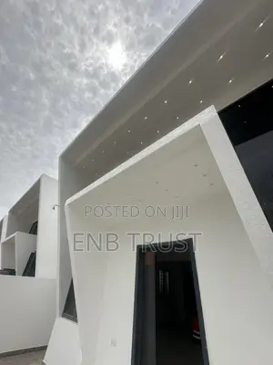3bdrm House in North Legon for sale