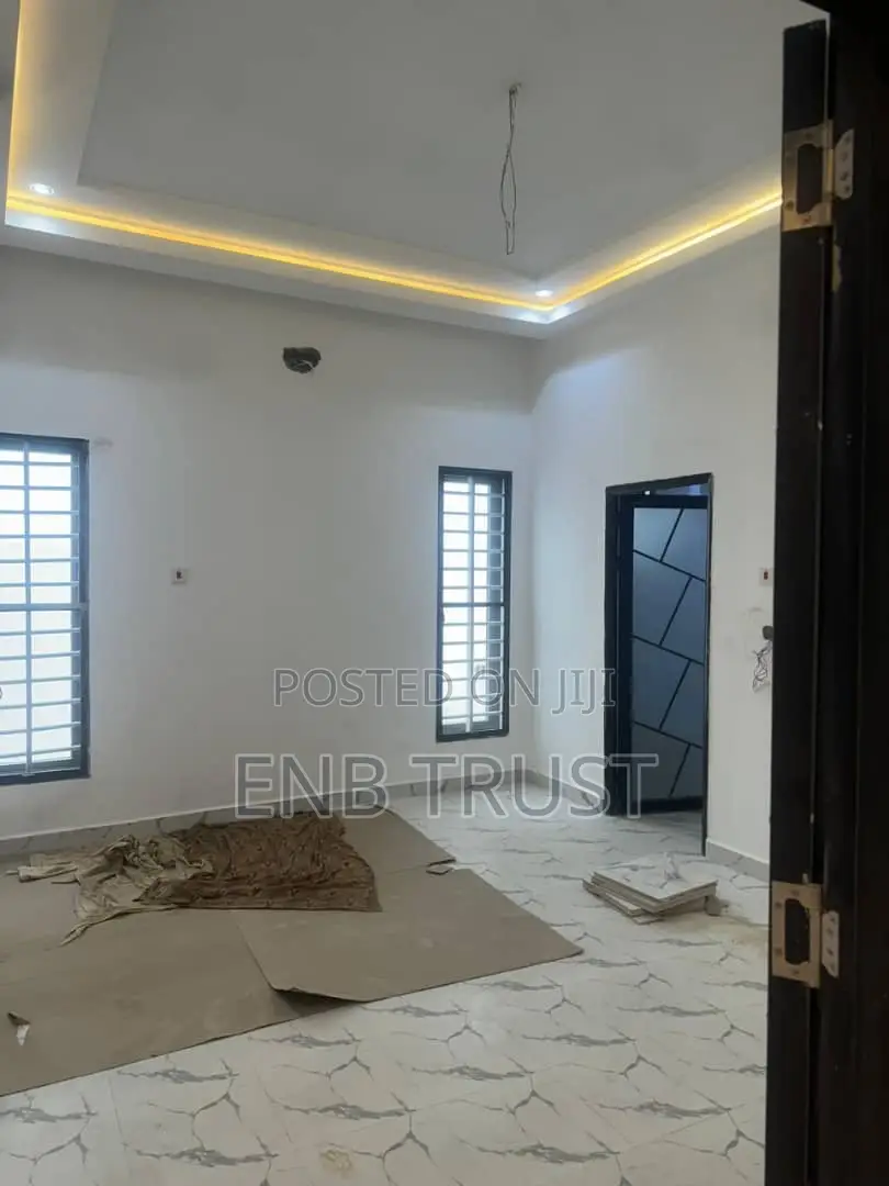 3bdrm House in North Legon for sale