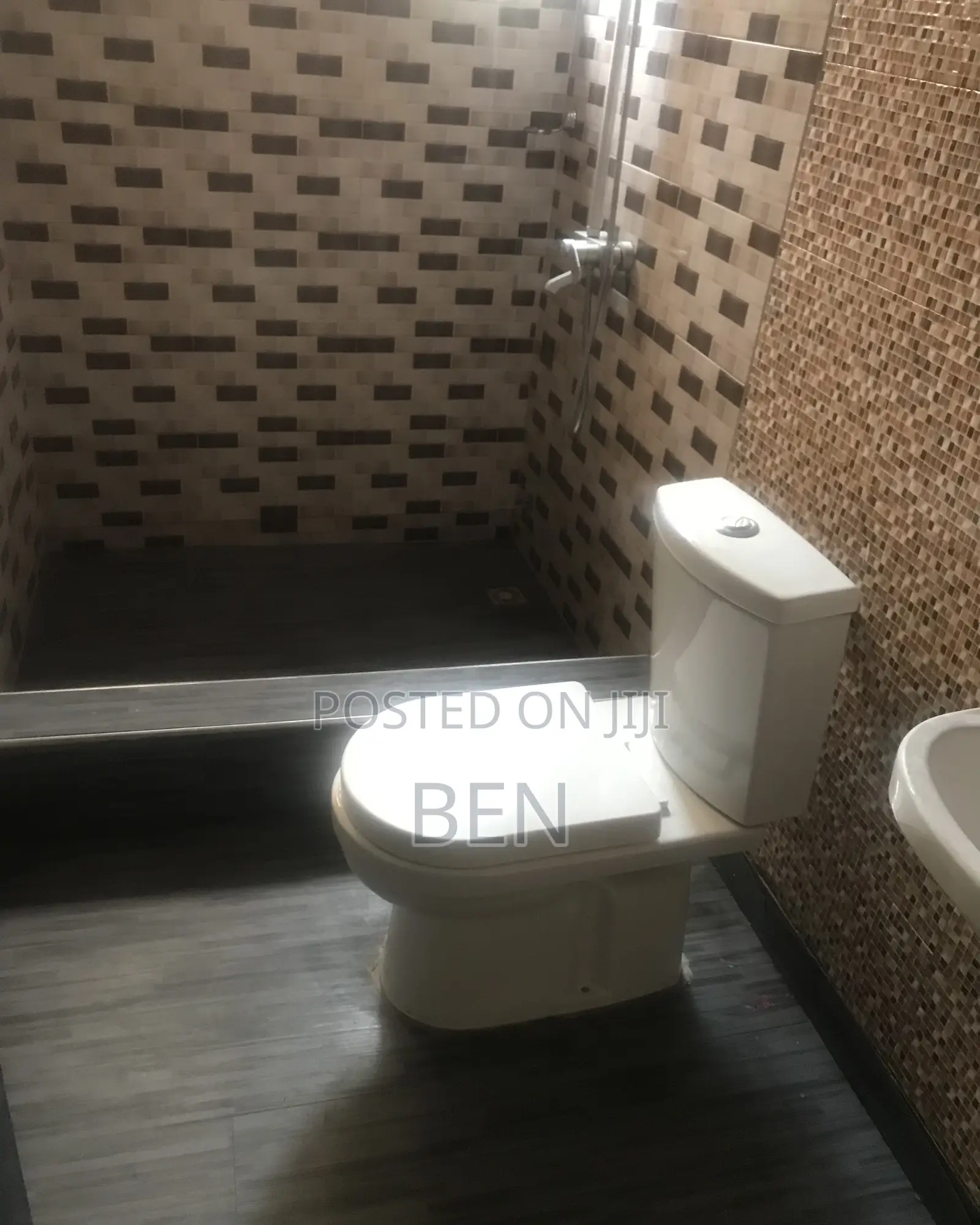 1bdrm Apartment in Alajo North, Polo Park for rent