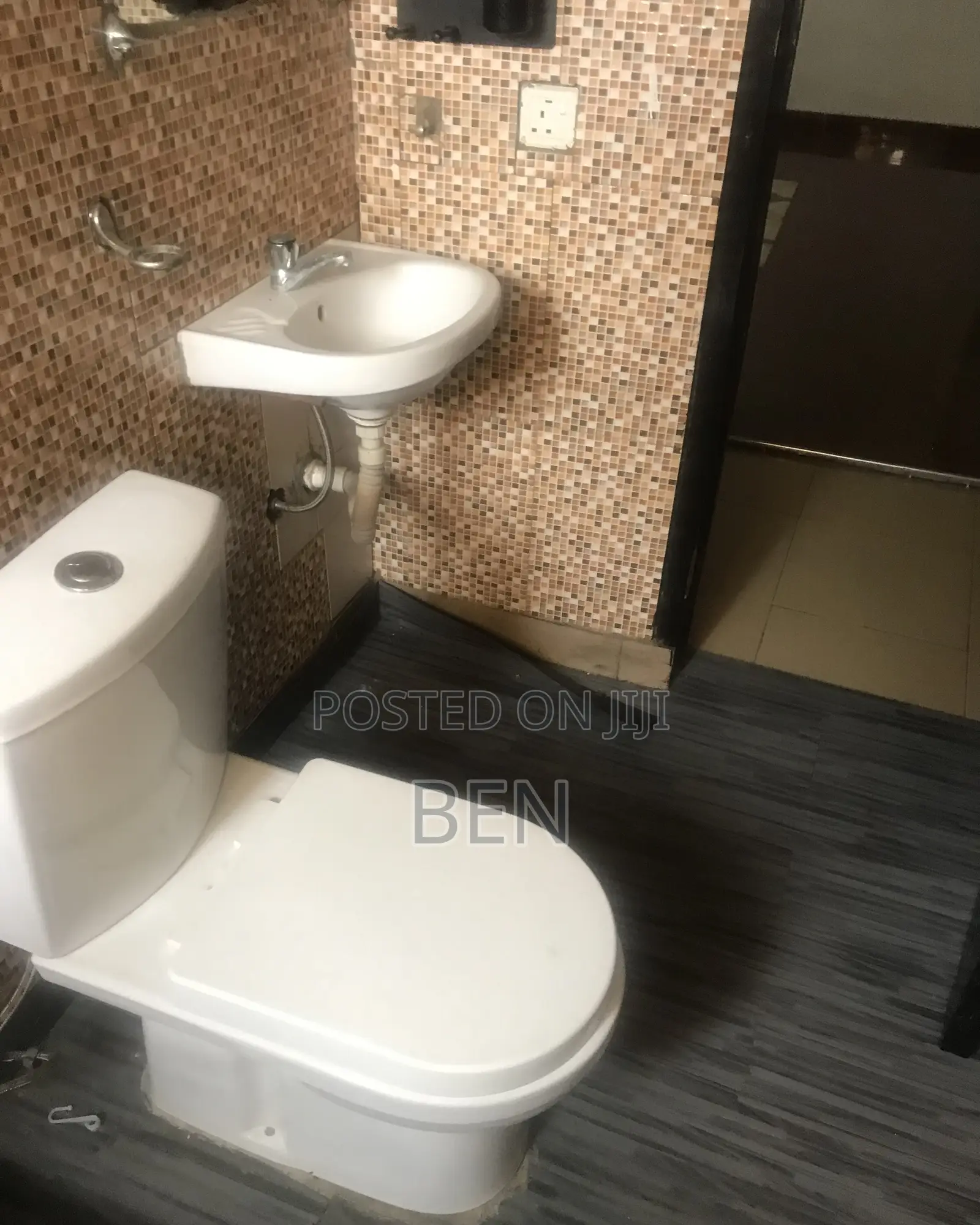 1bdrm Apartment in Alajo North, Polo Park for rent
