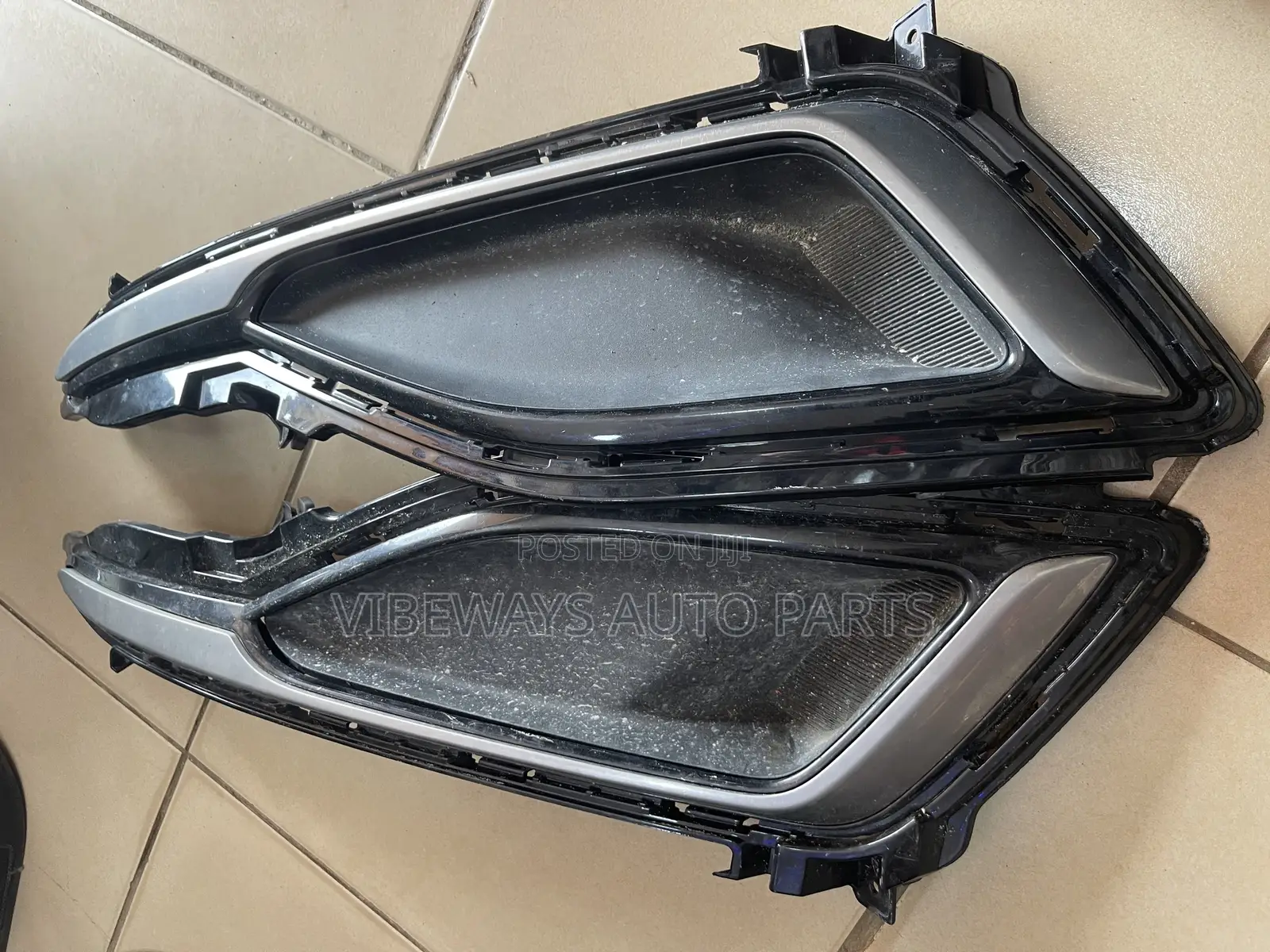 Hyundai Sonata 2015-2017 Foglight Covers (Used)