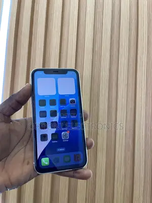 Apple iPhone 11 128 GB White