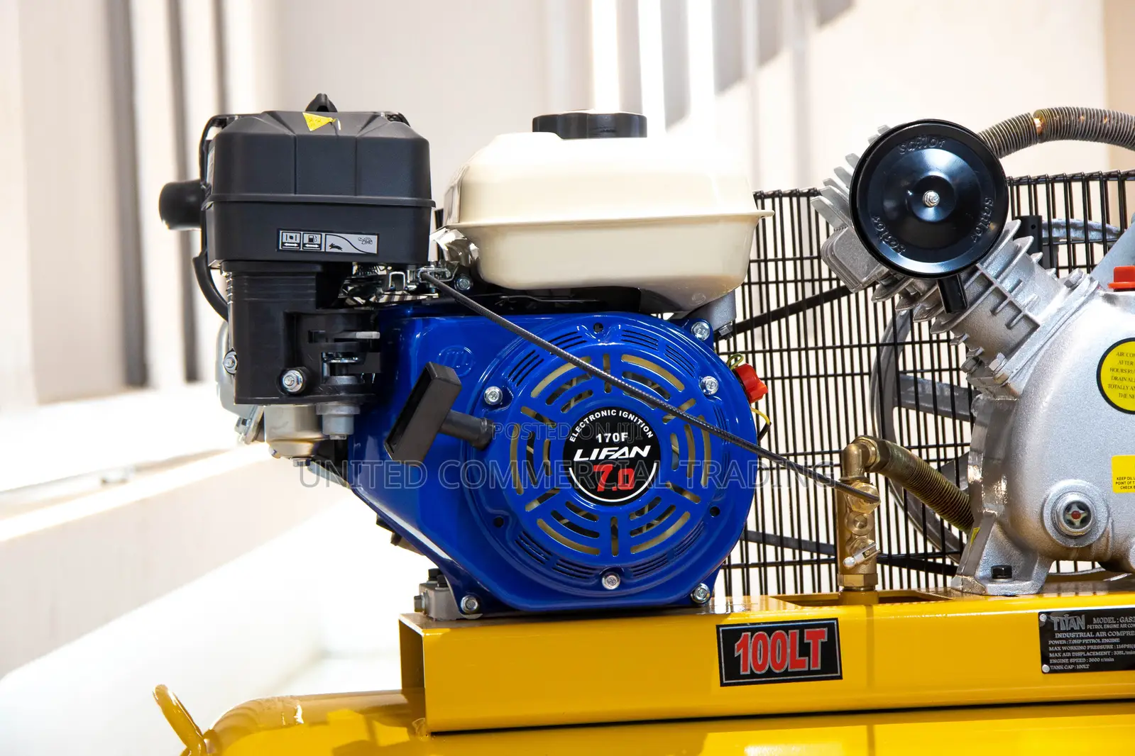 Air Compressor 100l (7hp Petrol Engine)