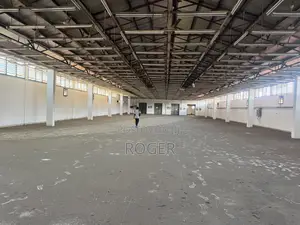 1300 SQM Warehouse for Rent at Accra Central