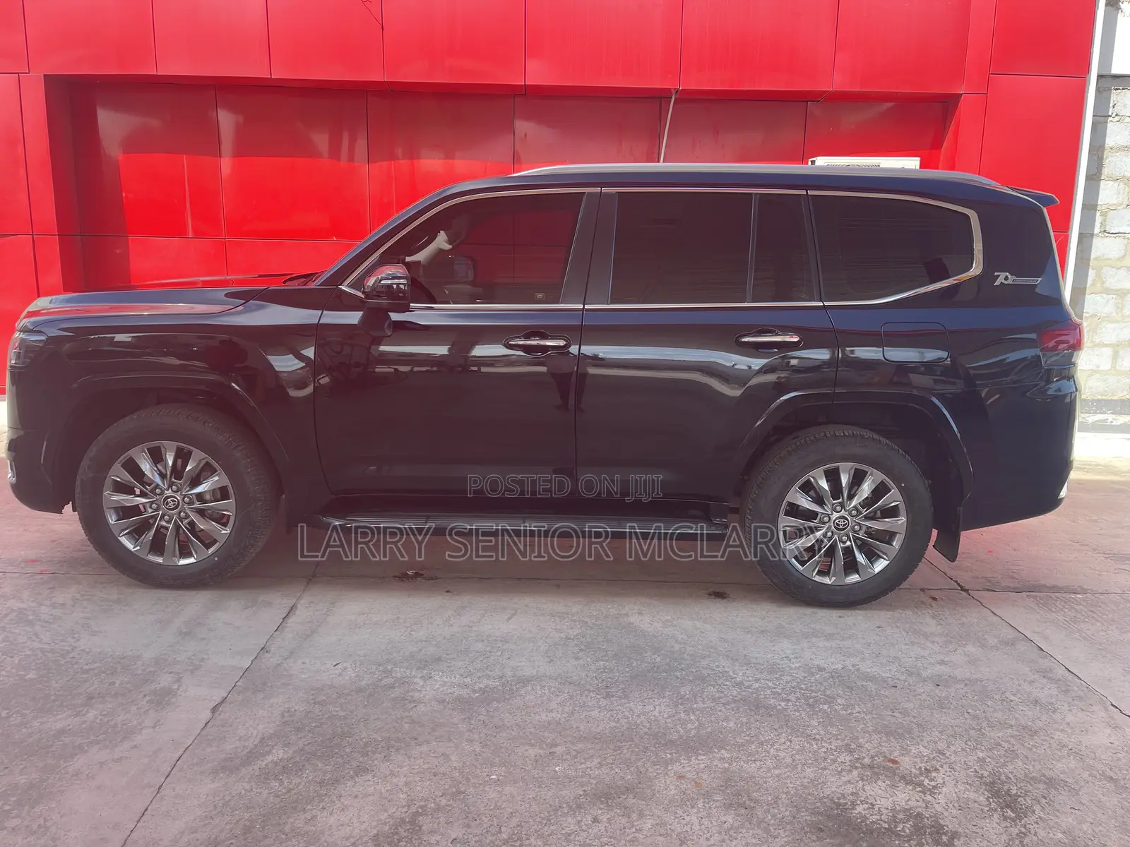 Toyota Land Cruiser J300 4.0 2022 Black