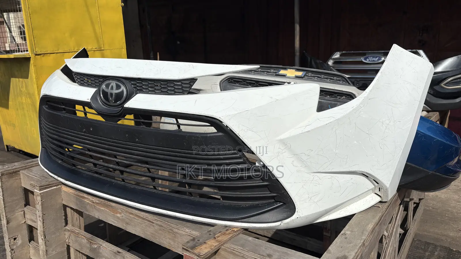 Toyota Corrolla Le Front Bumper 2019,2020,2021,2022,2023,2024