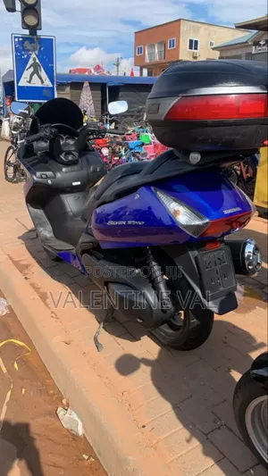 Honda 2016 Silver