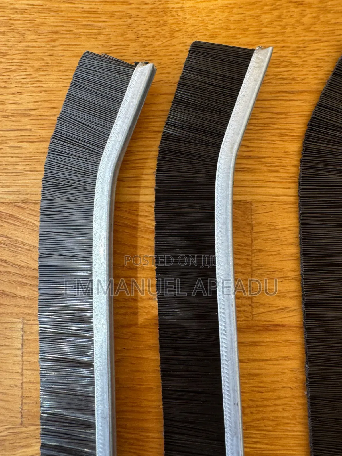 Crevice Cleaning Brush