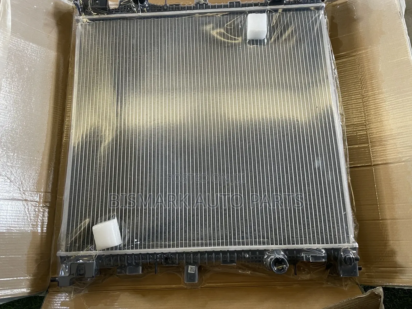 Ford Explorer 2020-2021-2022-2023-2024 Radiator Tank