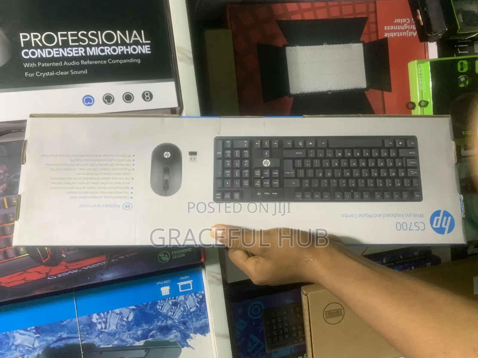 Wireless Keyboard and Mouse (Hp and Logitech)