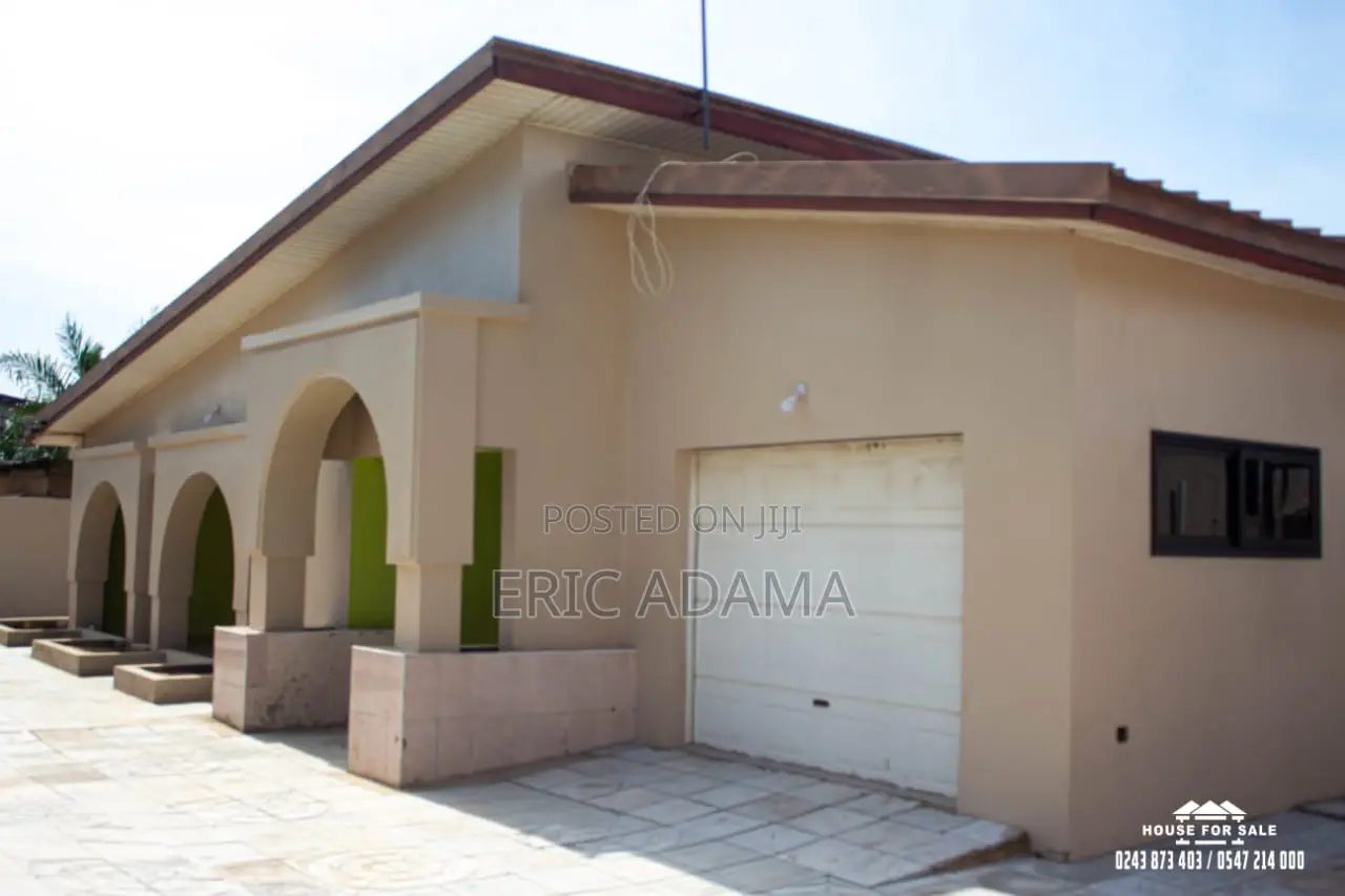 2bdrm House in Ga South Municipal for sale