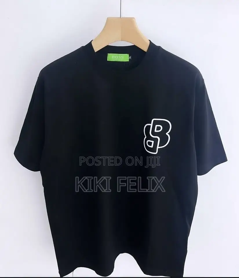 Kiki Wears