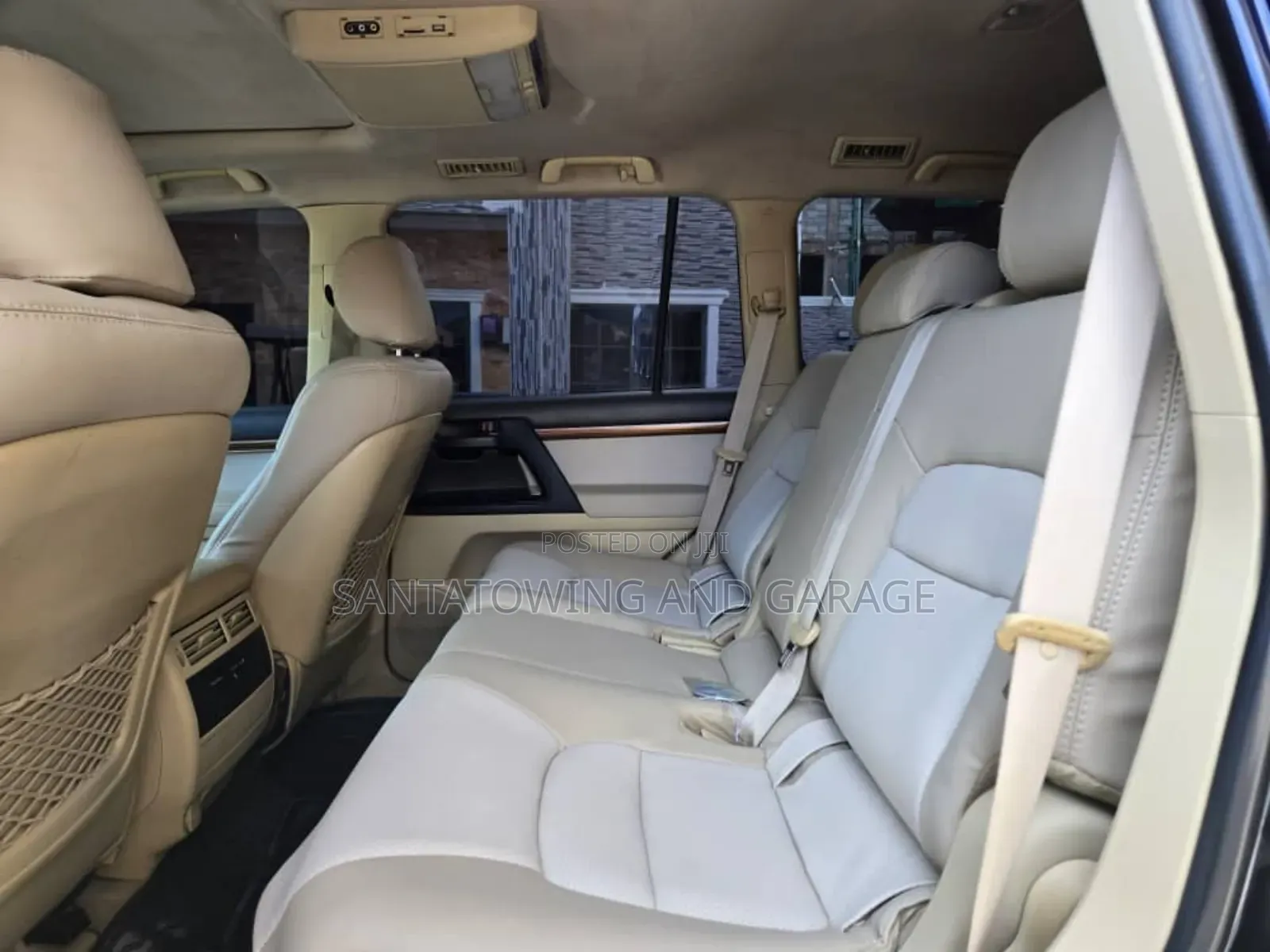 Toyota Land Cruiser 4.6 V8 GXR 2016 Black