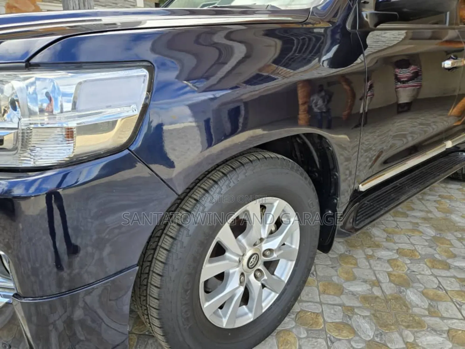 Toyota Land Cruiser 4.6 V8 GXR 2016 Black