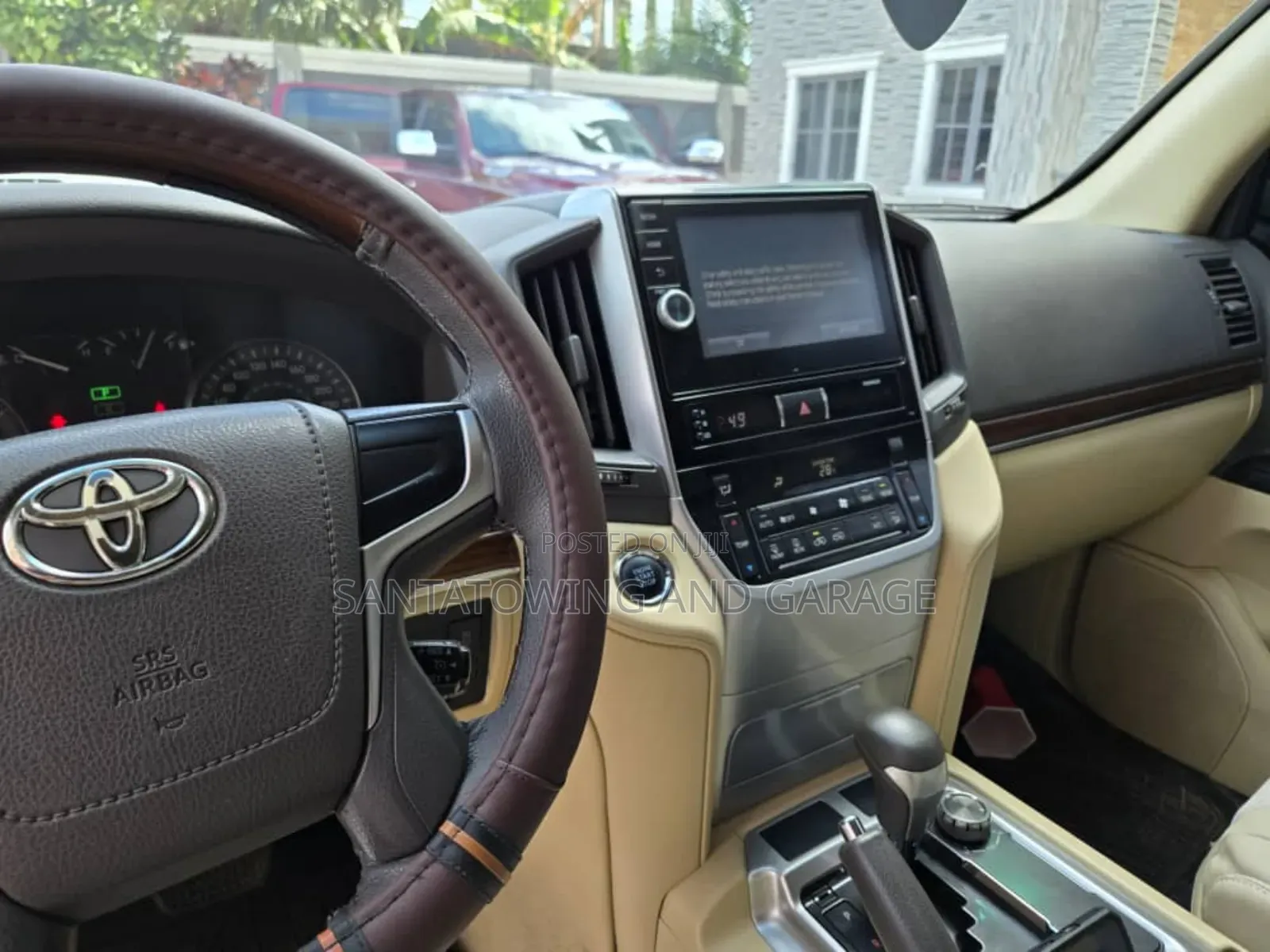 Toyota Land Cruiser 4.6 V8 GXR 2016 Black
