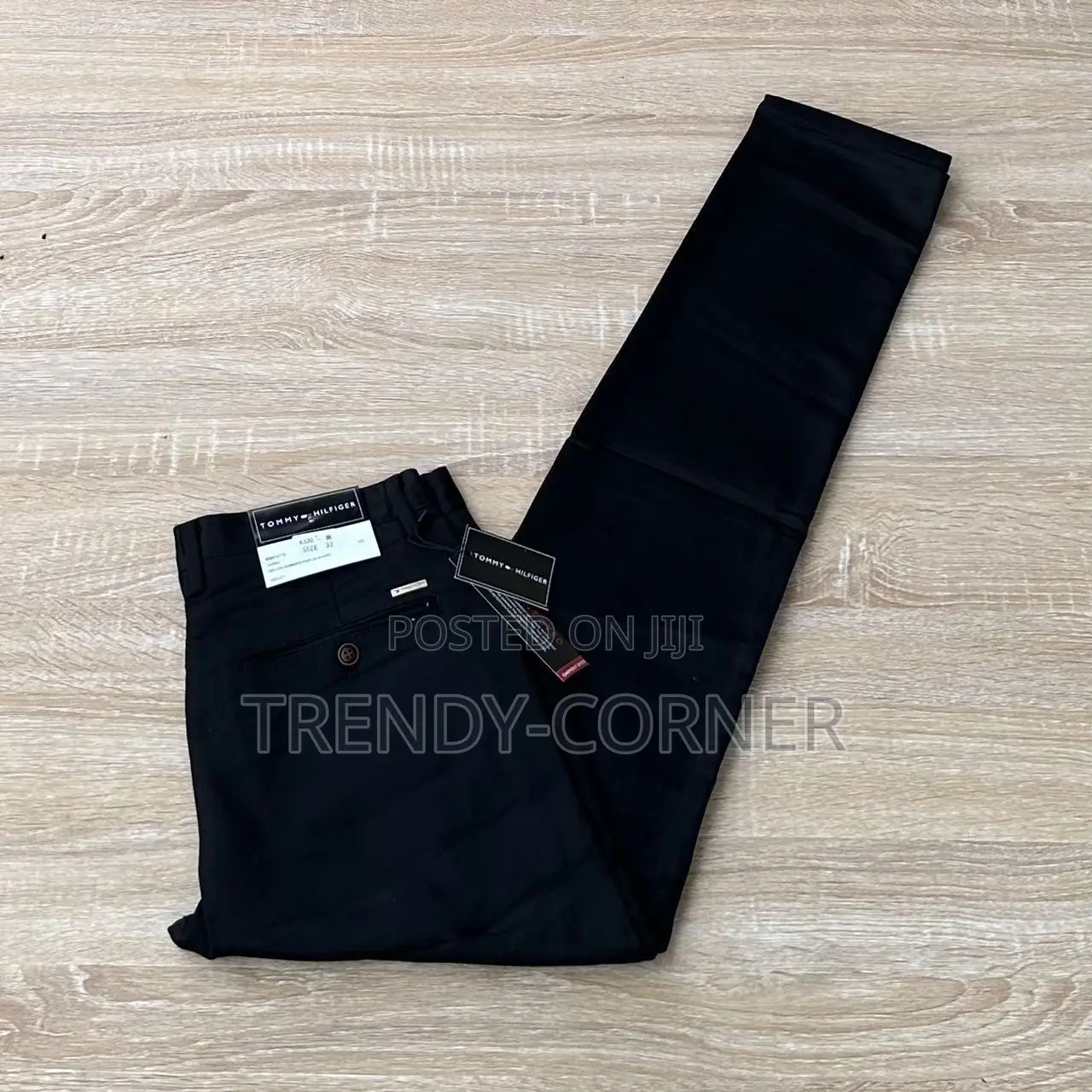 Tommy Hilfiger Relaxed Tapered Chino Pants