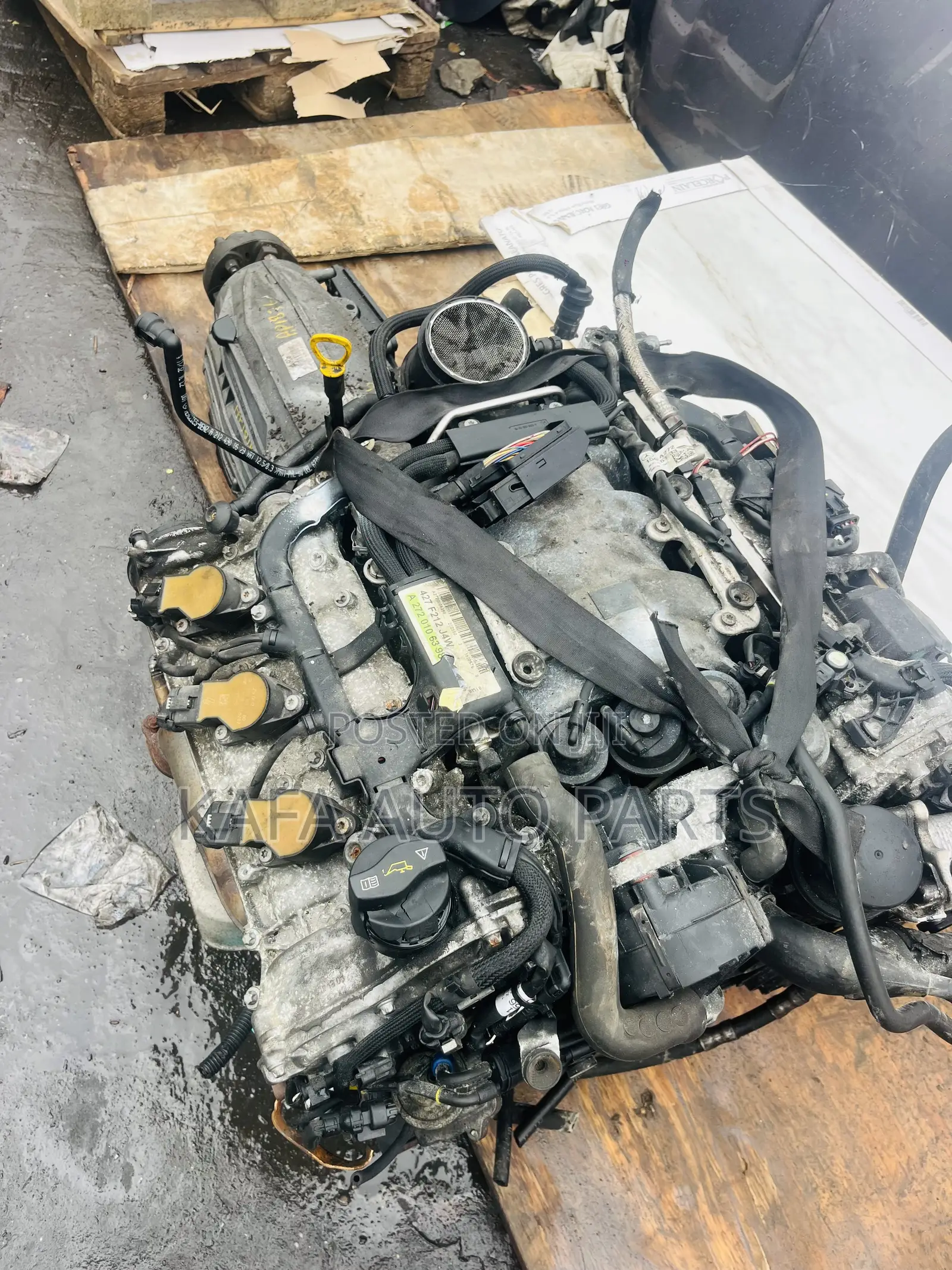 Mercedes Benz 205/C300 Engine 2016-2020 Available