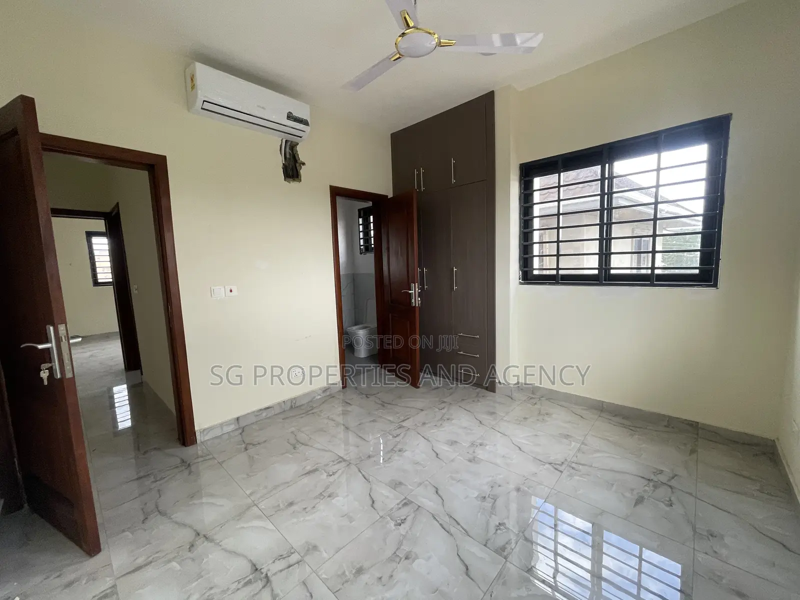 2bdrm Apartment in Lashibi, Sakumono for rent